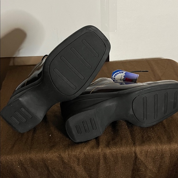 😄NWT brown waterproof Oxford-style shoes Dosandes patten leather look 6.5 - Picture 6 of 8